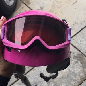 Girls snowboard helmet and goggles